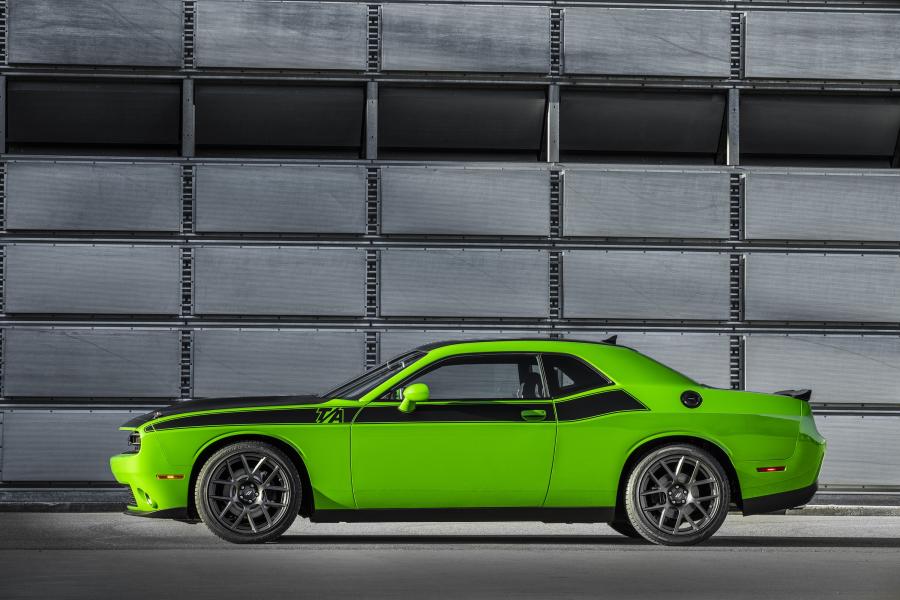  Dodge Challenger T/A (LC) 2016 года  (фото 12 из 19)